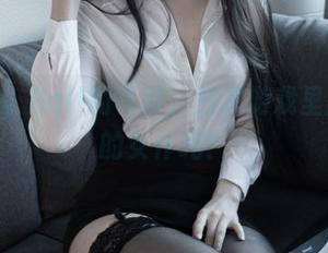 Candy Ball的写真,日本游戏里爬出来的女仆吗?