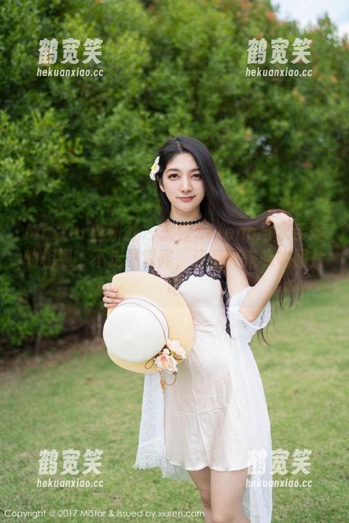 MiStar魅妍社-娜露Selena MiStar魅妍社 - 娜露Selena与水手服的相遇,不走寻常路,还是先来瞧瞧图片吧