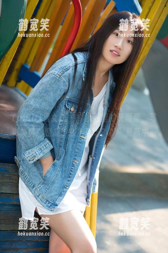 TuiGirl推女郎-艾栗栗 TuiGirl推女郎 - “泳池里的艾栗栗,写真集竟然变成了水上秀场?!”更新中…