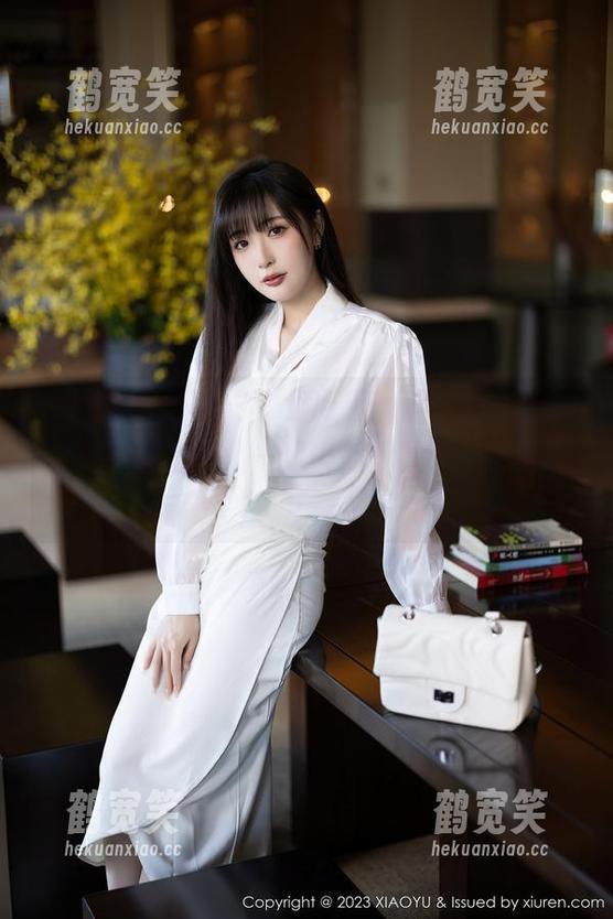 XIAOYU语画界-杨晨晨Yome XIAOYU语画界 - 别眨眼,杨晨晨Yome最新校园套图,一起来捉摸青春的趣味吧!