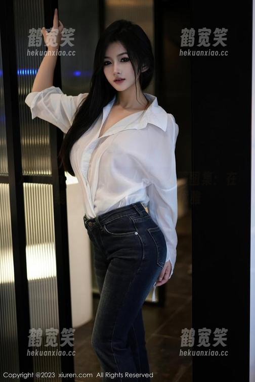 Xiuren秀人网-鹿小茜 Xiuren秀人网 - 鹿小茜体操服图集:在线时刻,运动员也可以优雅