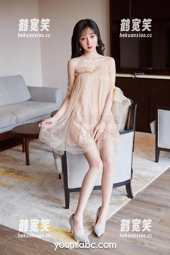 YouMi尤蜜荟-合法萝莉 YouMi尤蜜荟 - 作品当中的合法萝莉,和服造型让人移不开眼。