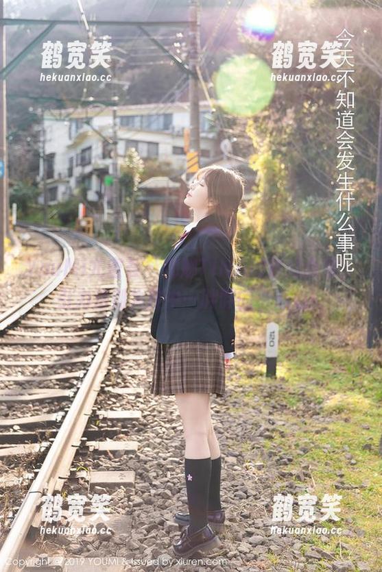 YouMi尤蜜荟-娜娜TINA YouMi尤蜜荟 - 娜娜TINA的妹妹合集,引力法则失控中…胖胖的小心心!