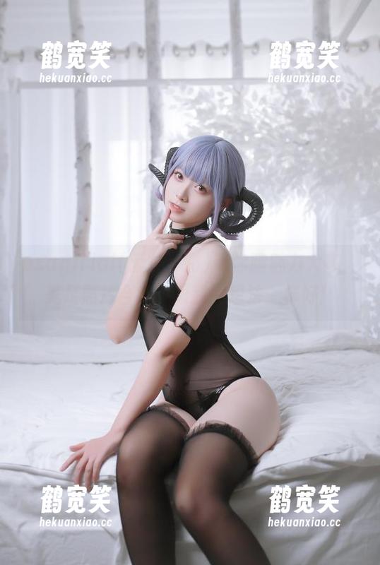 asagiriai(爱ちゃん)带你腿魅力大赛，美足照片合集，跟我的想法一样好！