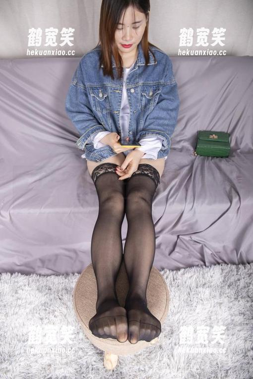 南国足艺-青青 南国足艺 - 校服不止是一件衣服,青青的高清写真像是一次时空穿梭。