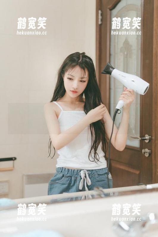 喵糖映画 感谢喵糖映画的白袜JK制服,分享这组套图,校园气息马上就重回我心!