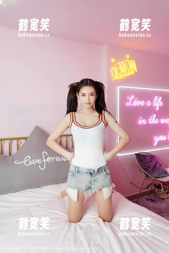 嗲囡囡-SiByl李思宁 嗲囡囡 - SiByl李思宁修女写真集更新——那天我差点当了修女的侍者,不小心画风全变