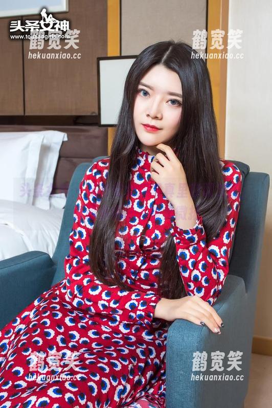 头条女神 - 从乔安女孩写真里窃取灵感，资源多得让人嘴角微扬