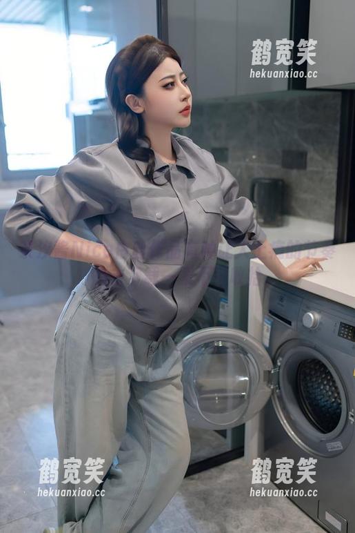 奈汐酱Nice 奈汐酱Nice白丝作品有种让人上瘾的节奏,点击下载一发不可收拾。