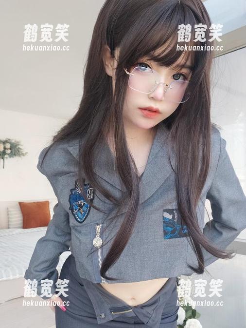 女主K 豹纹内衣里的女主K,高清壁纸瞬间青春无限!