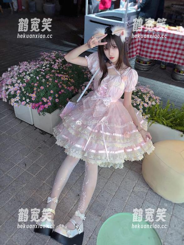 妖君白研 最新的妖君白研修女写真,教你一秒变信徒?