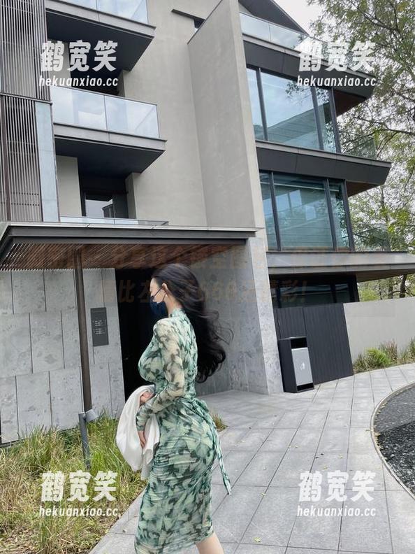微密圈 - 分享这个镂空图包，保证你的表情比左公子666还精彩！