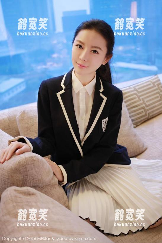 模范学院-熊吖BOBO 模范学院 - 熊吖BOBO变身礼服女神,这波合集不下载痛哭流涕!
