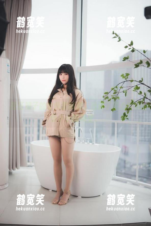 汪知子 在汪知子的女仆定制里,找到了我心中那份小小的渴望。