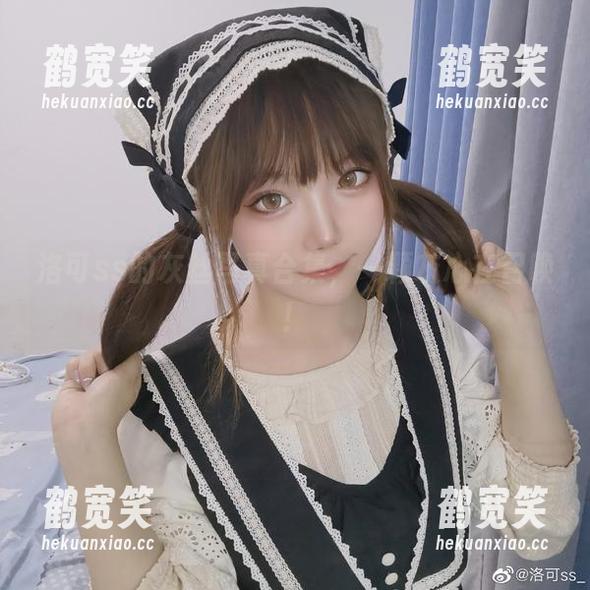 洛可ss 洛可ss的灰丝写真合集,一颗灰心在召唤!