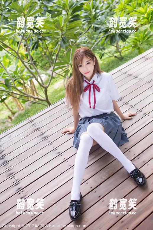 爱蜜社 - LindaLinda的网盘奇遇，运动写真里藏着的意外