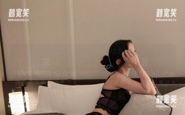 牛奶里的果汁 微密圈 - 牛奶里的果汁,本届校园选手的全套组合,让图片为我说话!