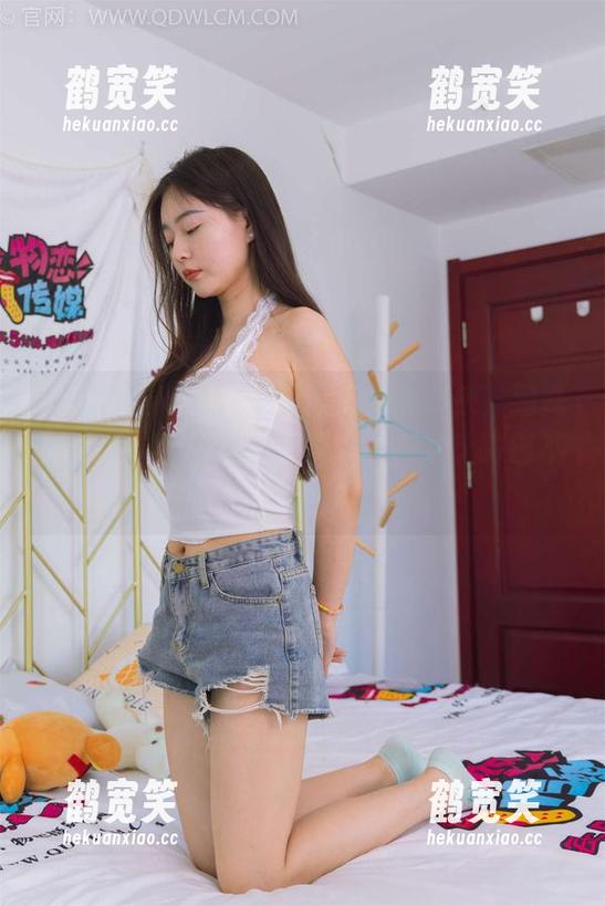 物恋传媒-猫耳 物恋传媒 - 美图中的香气扑面而来,猫耳的作品“你看起来很好吃”真是让嘴巴不自觉上锁