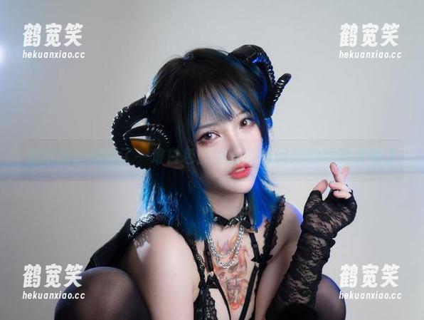 狐洛洛子 狐洛洛子整理了一堆白色的选集,这回我的眼睛要瞎了