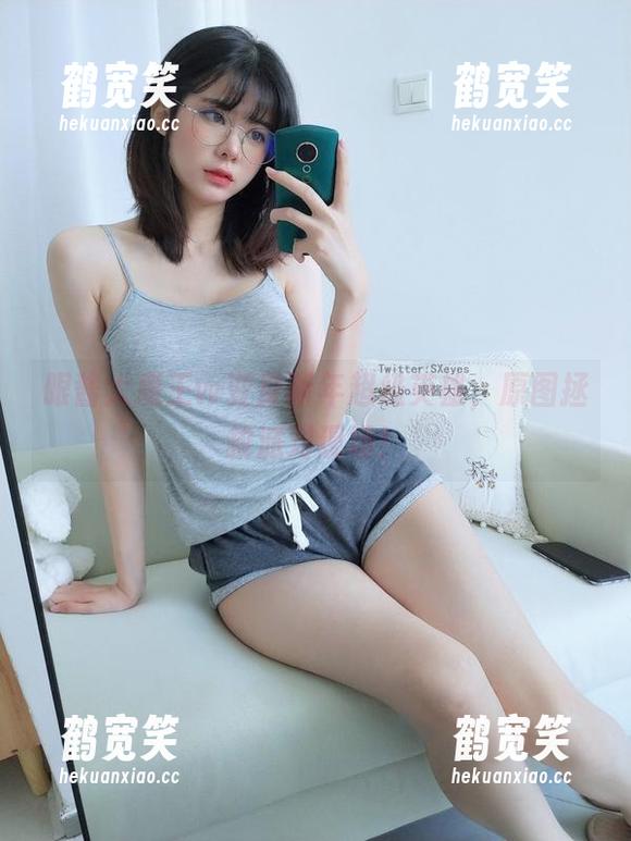 眼酱大魔王w 眼酱大魔王w变身新年超级英雄,原图拯救派对现场!