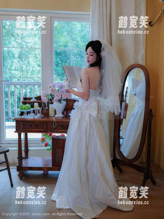 秀人网-少女心雪雪 秀人网 - 滚烫眼球的少女心雪雪私拍,“女友”主题原图可是要收藏的!