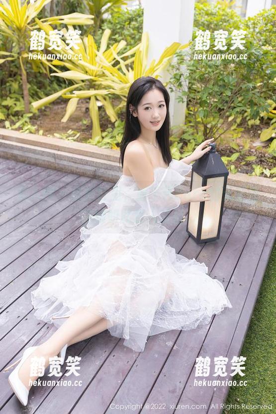 秀人网-童千艺cara 秀人网 - 余光瞥见,童千艺cara的无圣光美腿如此惹人注目...