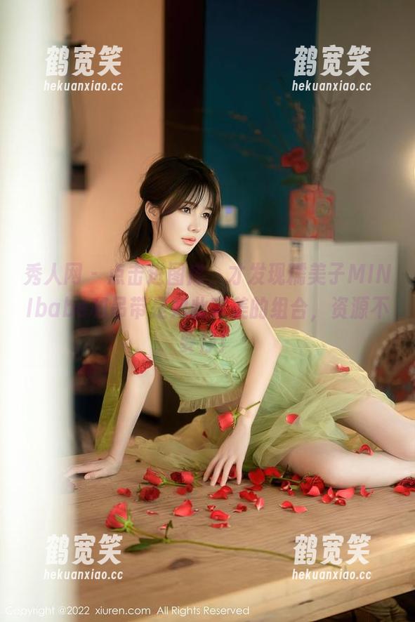 秀人网-糯美子MINIbabe 秀人网 - 点击进图库,才发现糯美子MINIbabe和吊带是如此完美的组合,资源不要停!
