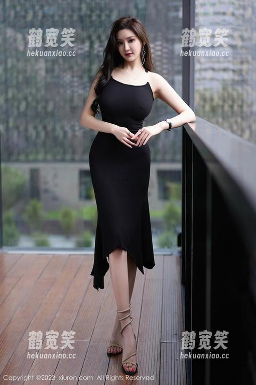 秀人网-菲儿beauty 秀人网 - 穿上它们,可能会让你也想去冒险——菲儿beauty的套装合集