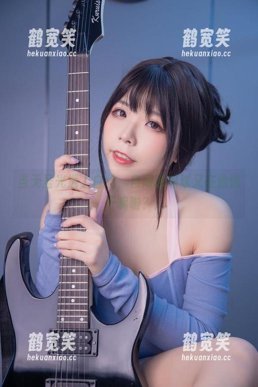 自闭颜球球 当无圣光遇上白丝,自闭颜球球又在偷偷干嘛啦?