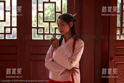 蜜桃社-Gina 蜜桃社 - 居家小日子:Gina的高清图集,随时下载,懒人必备!
