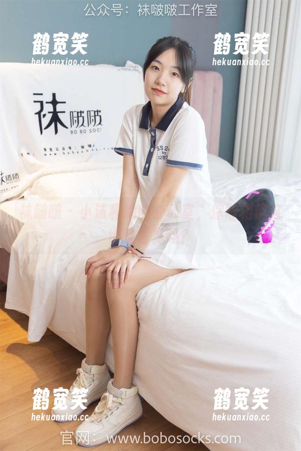 袜啵啵-小沫 袜啵啵 - 小沫和她的办公室,你敢相信这也是写真吗?