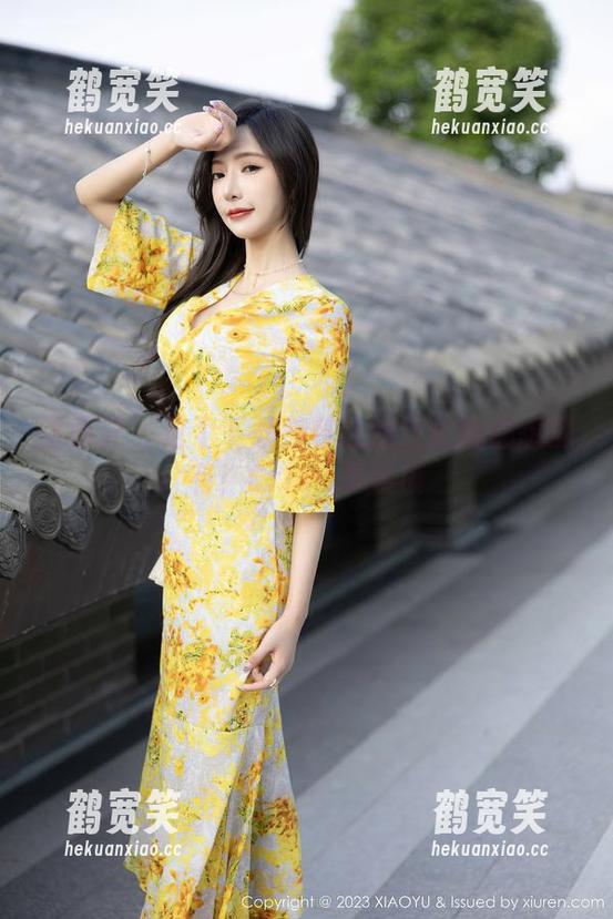 语画界-Cris_卓娅祺 语画界 - 这个下载按钮让我连长腿都想拥有!Cris_卓娅祺