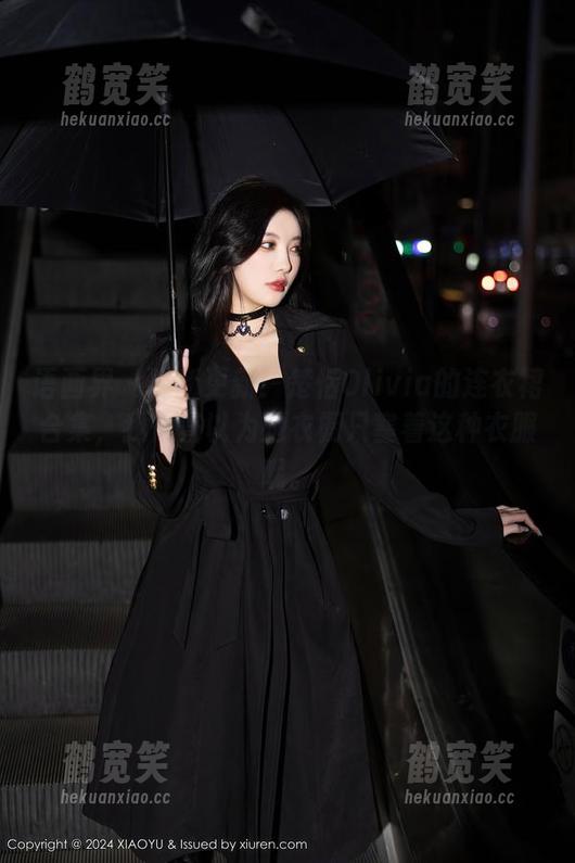 语画界-楚恬Olivia 语画界 - 最新更新!楚恬Olivia的连衣裙合集,我一直以为她衣橱只塞着这种衣服呢。
