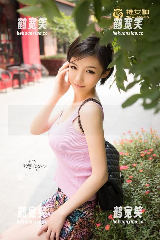 青豆客-谭晓彤 青豆客 - 不能说谭晓彤的学妹私拍资源是我的救命稻草,但我真心想放出来!