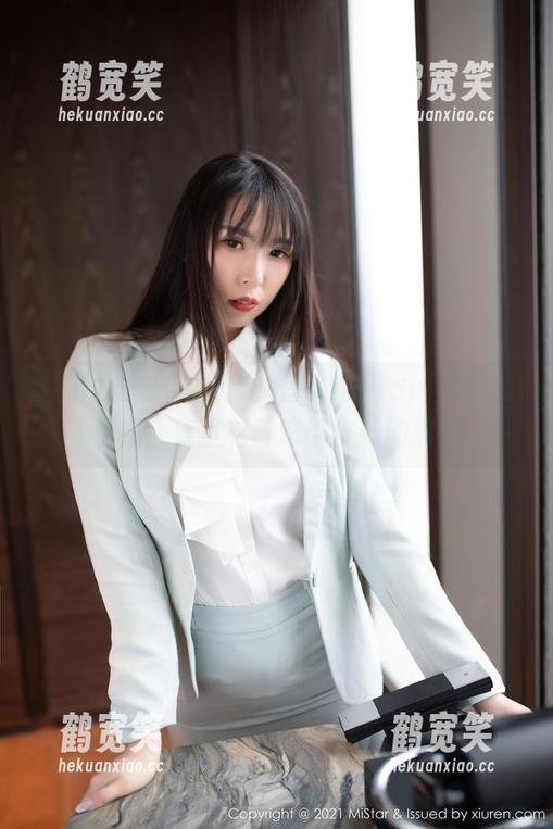 魅妍社-娜露Selena 魅妍社 - 她成了兔女郎,娜露Selena的私拍合集里有种难以言喻的悠闲